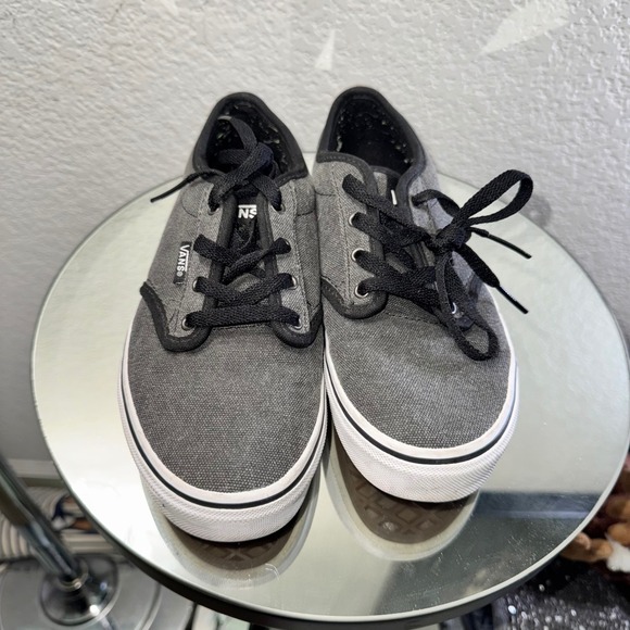 Vans Low Top Sneakers Gray Canvas Skate Shoes Casual Comfortable Everyday - Picture 1 of 11